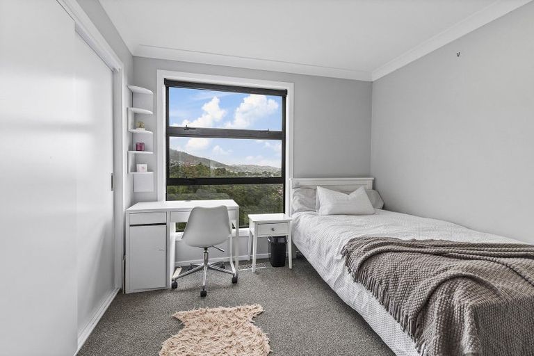 Photo of property in 98 Downing Street, Crofton Downs, Wellington, 6035