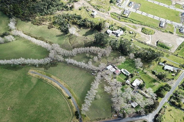 Photo of property in 654 Inland Road, Helensville, 0875