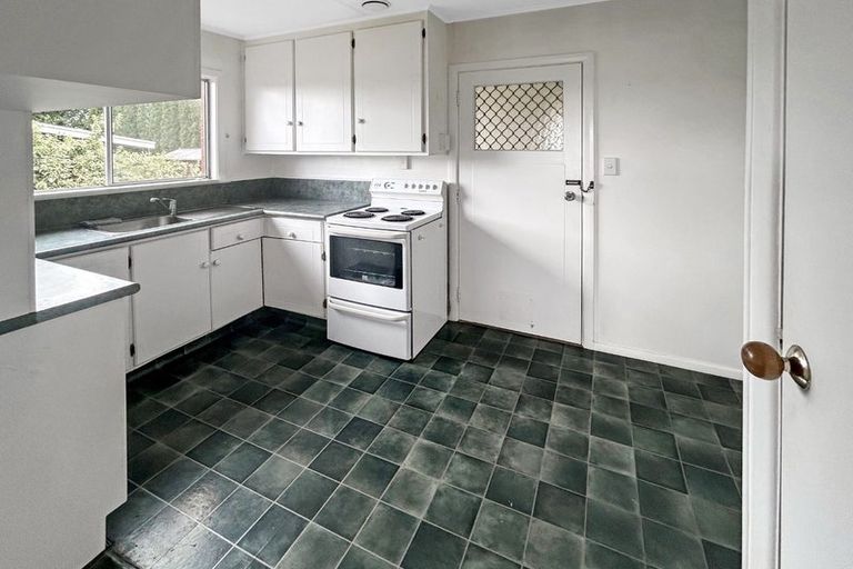 Photo of property in 17a Keir Crescent, Lansdowne, Masterton, 5810