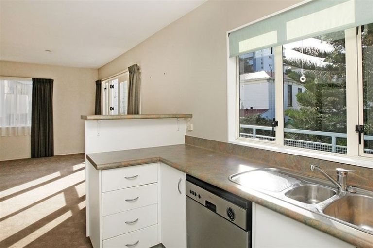 Photo of property in Avon Apartments, 313b The Terrace, Te Aro, Wellington, 6011