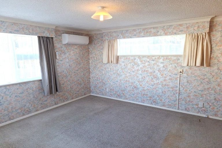 Photo of property in 70 Heretaunga Street, Petone, Lower Hutt, 5012
