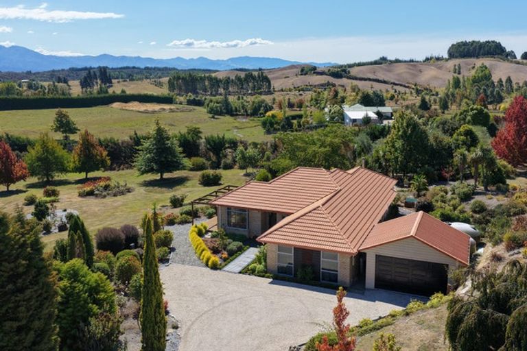 Photo of property in 457 Old Coach Road, Upper Moutere, 7173