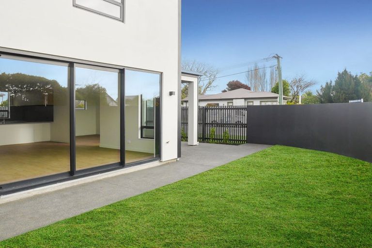 Photo of property in 132 Warden Street, Shirley, Christchurch, 8013