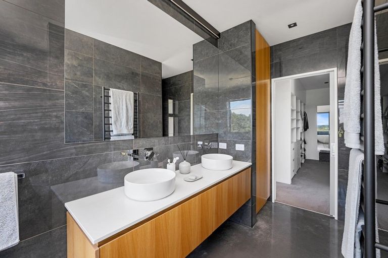 Photo of property in 80 Harakeke Road, Te Horo, Otaki, 5581