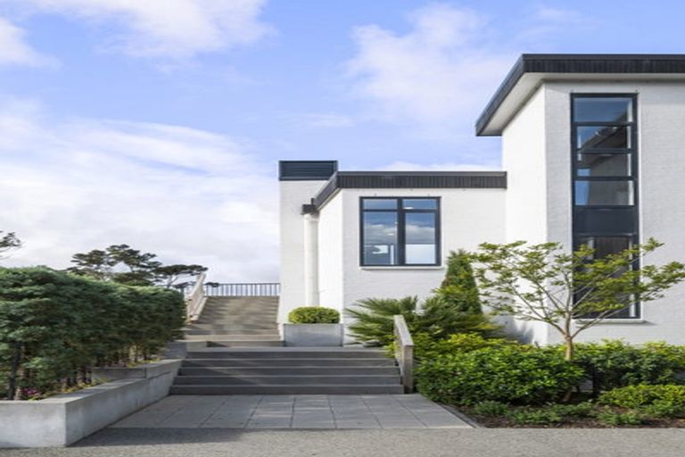 Photo of property in 14 Third Fairway Place, Albany, Auckland, 0632