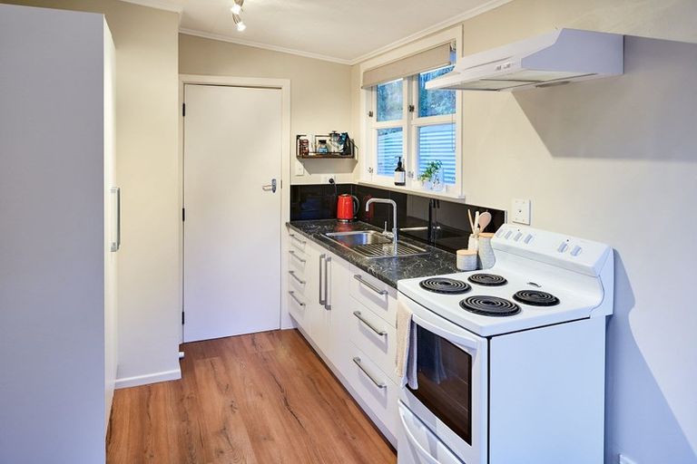 Photo of property in 10 Dominion Park Street, Johnsonville, Wellington, 6037