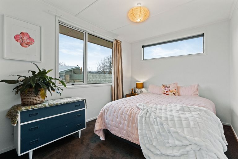 Photo of property in 25 Campbell Street, Alexandra, 9320