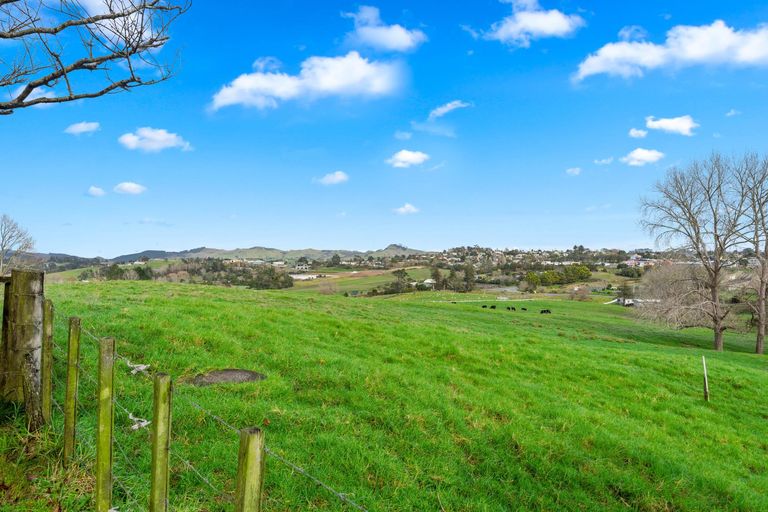 Photo of property in 32 Matheson Road, Wellsford, 0900