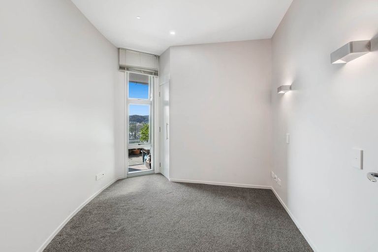 Photo of property in 703/11 Tamariki Avenue, Kelston, Auckland, 0602
