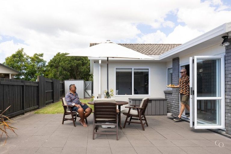 Photo of property in 27 Balmacewen Place, Mount Maunganui, 3116