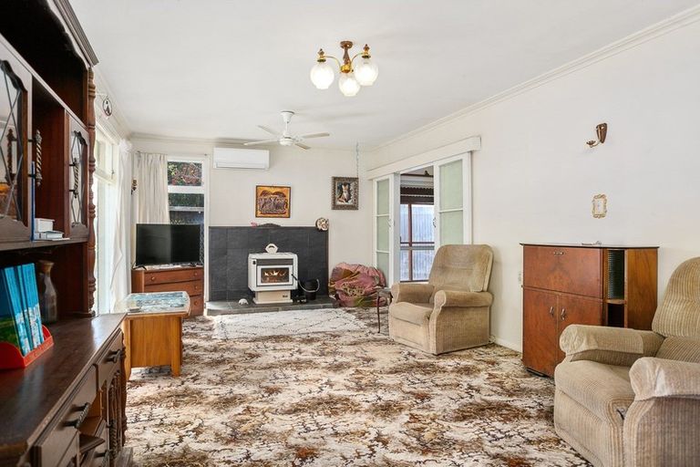 Photo of property in 234 Shakespeare Street, Leamington, Cambridge, 3432