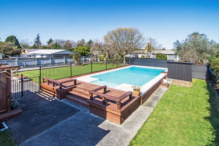 Photo of property in 77 High Street, Island Bay, Wellington, 6023