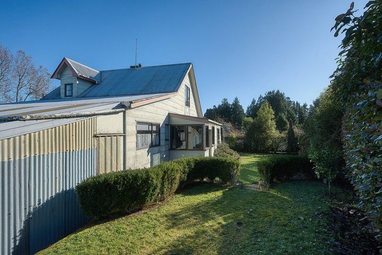 Photo of property in 305 Woodstock-rimu Road, Ruatapu, 7883