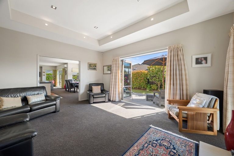 Photo of property in 5 Millpark Place, Northwood, Christchurch, 8051