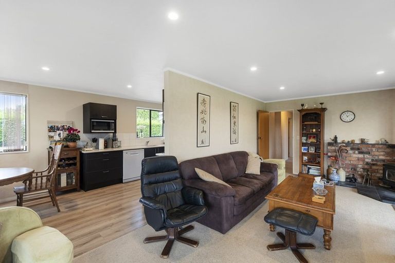 Photo of property in 24 Taylors Road, Otaki, 5583