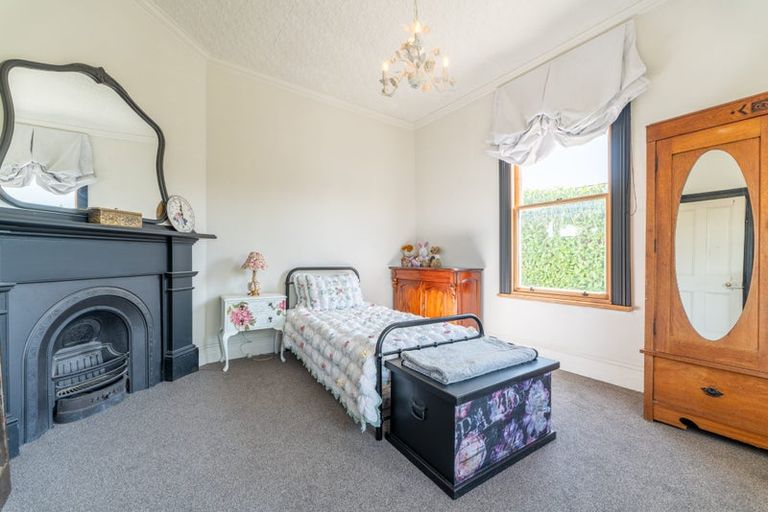 Photo of property in 17 Beach Street, Waikouaiti, 9510