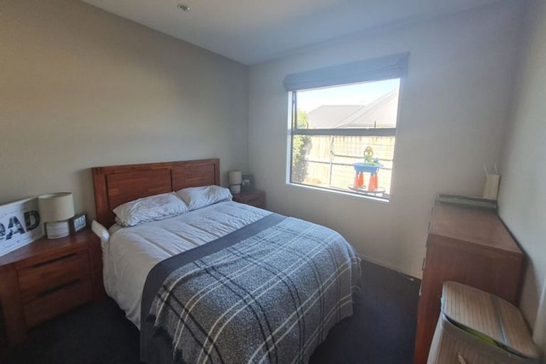 Photo of property in 6 Pimlico Place, Rangiora, 7400