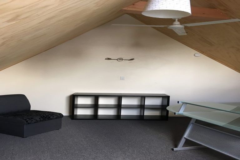 Photo of property in 29b Stewart Crescent, Hokowhitu, Palmerston North, 4410