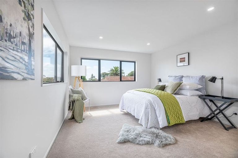 Photo of property in 14b Firth Road, Torbay, Auckland, 0630