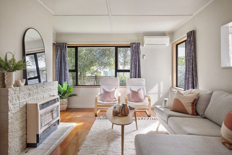 Photo of property in 40 Andrew Avenue, Roslyn, Palmerston North, 4414