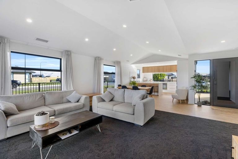 Photo of property in 11 Ellmers Street, Woodend, 7610