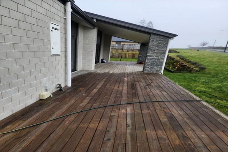 Photo of property in 2 Ulcoats Lane, Pokeno, 2402