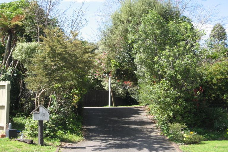 Photo of property in 5 Johnston Place, Welcome Bay, Tauranga, 3112