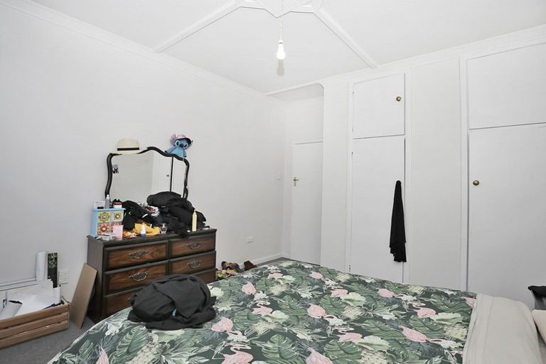 Photo of property in 302 Princes Street, Strathern, Invercargill, 9812