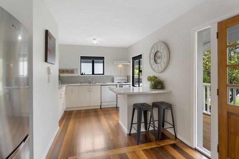 Photo of property in 41 Elizabeth Street, Waikanae, 5036