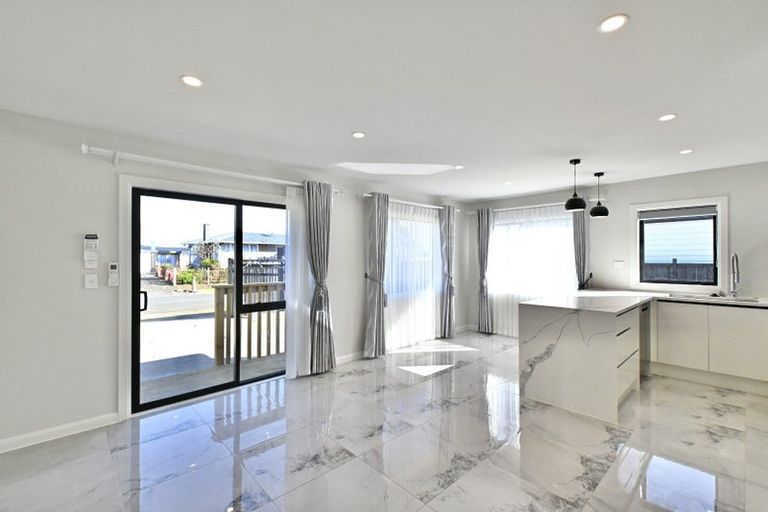 Photo of property in 19 Murray Road, Otara, Auckland, 2023