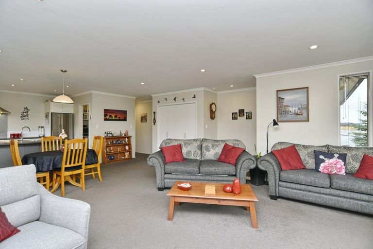 Photo of property in 6 Wineberry Avenue, Amberley, 7410