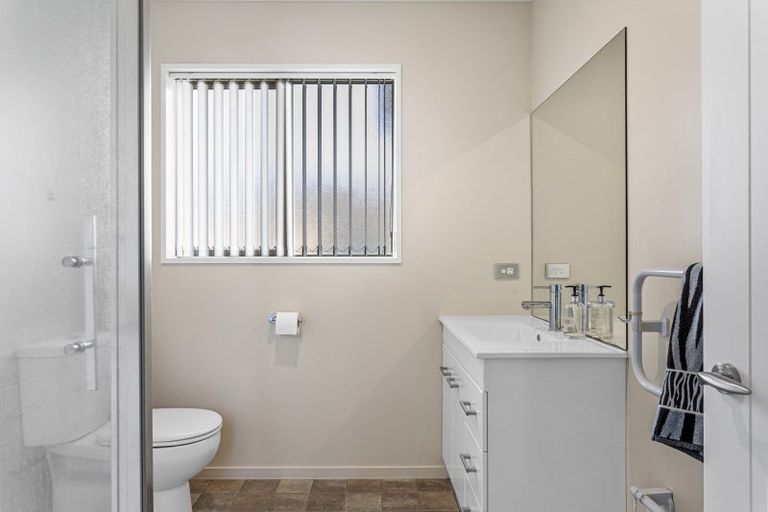 Photo of property in 3 Reeves Road, Rangiora, 7400