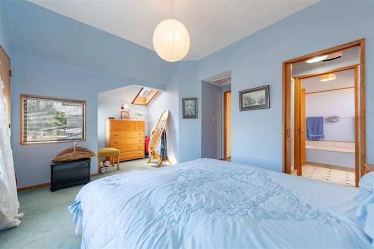 Photo of property in 6 Miro Street, Woburn, Lower Hutt, 5010