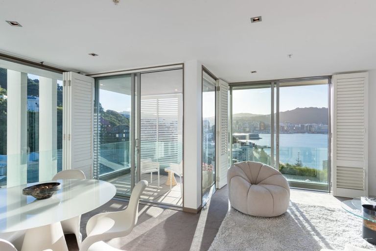 Photo of property in Alto Apartments, 3b/22 Telford Terrace, Oriental Bay, Wellington, 6011
