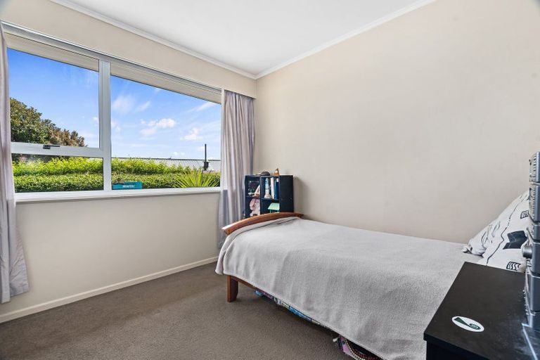 Photo of property in 15 Te Paka Crescent, Te Kamo, Whangarei, 0112