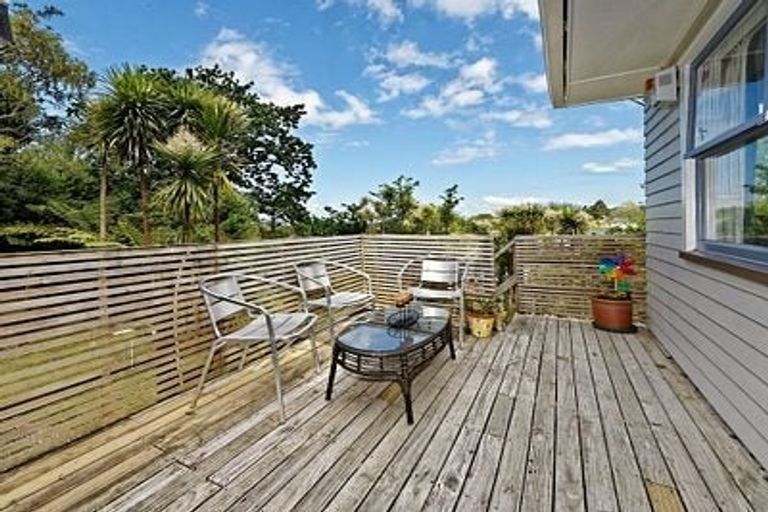 Photo of property in 54a West Coast Road, Glen Eden, Auckland, 0602