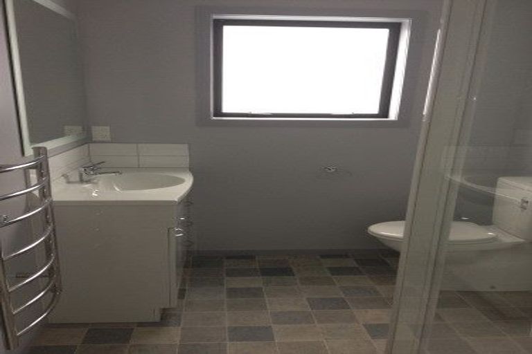 Photo of property in 16b Stone Street, Miramar, Wellington, 6022