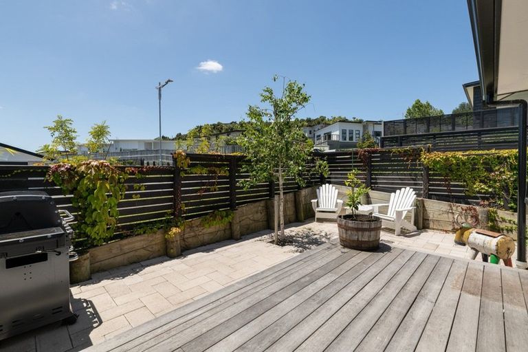 Photo of property in 2 Rochfort Crescent, Pyes Pa, Tauranga, 3112