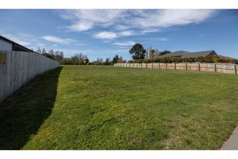 Photo of property in 22 Ruapani Street, Marshland, Christchurch, 8083