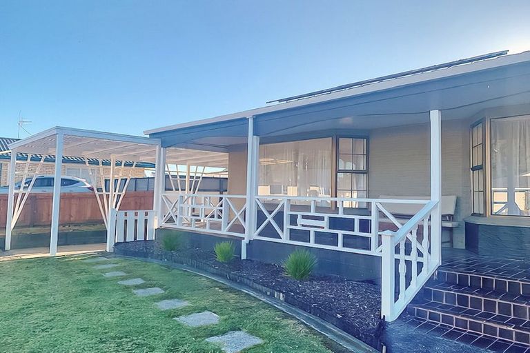 Photo of property in 7 Dunallen Avenue, Marton, 4710