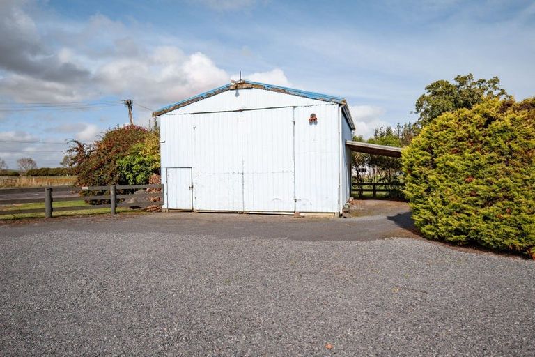 Photo of property in 545 State Highway 25, Waitakaruru, Thames, 3576