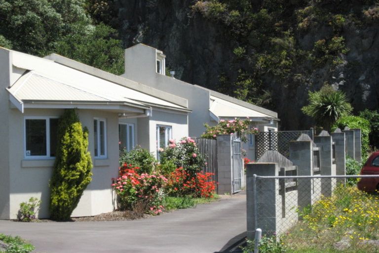 Photo of property in Admiralty Courts, 7/42 Marriner Street, Sumner, Christchurch, 8081