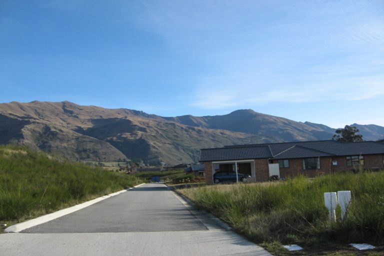 Photo of property in 8-8a Coromandel Street, Wanaka, 9305