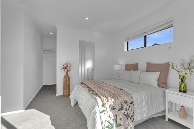 Photo of property in 5 Chambers Avenue, Woodend, 7610