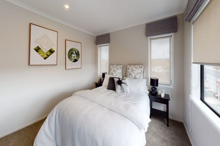 Photo of property in 62 Nugget Avenue, Hobsonville, Auckland, 0616