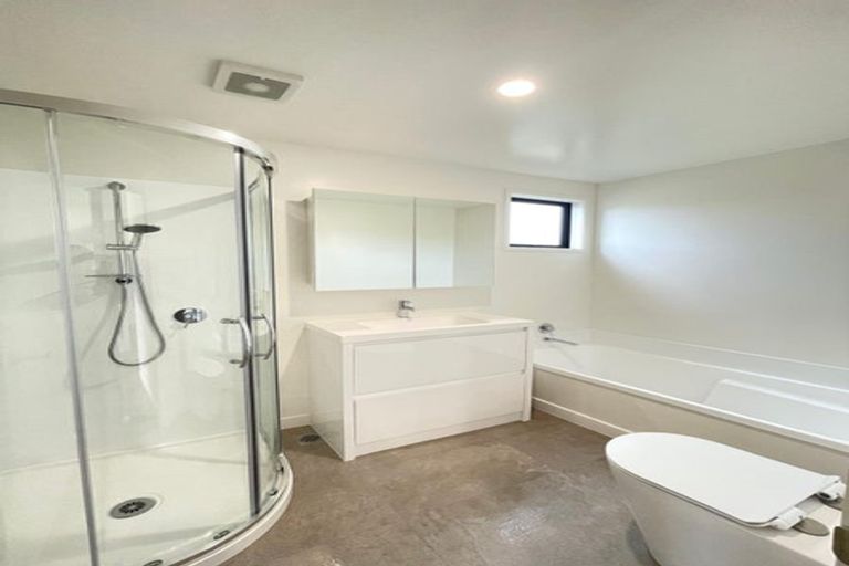 Photo of property in 25 Olearia Street, Totara Park, 2019