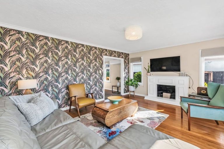 Photo of property in 25 Munro Street, Redwood, Christchurch, 8051