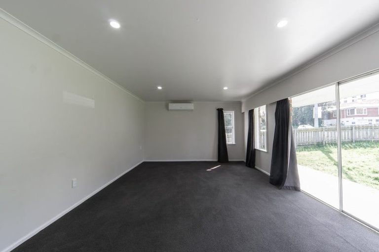 Photo of property in 8 Ohaupo Road, Hamilton Lake, Hamilton, 3204