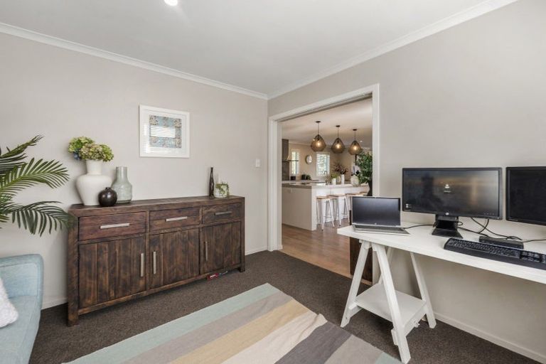 Photo of property in 58 Mere Road, Taupo, 3330