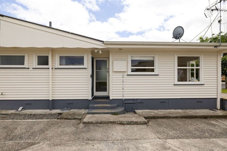 Photo of property in 20 Jeanette Street, Glenview, Hamilton, 3206